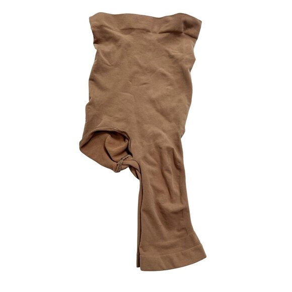 Skims Seamless Sculpt Solution Short With Left Leg Exposure in Brown - Picture 1 of 5